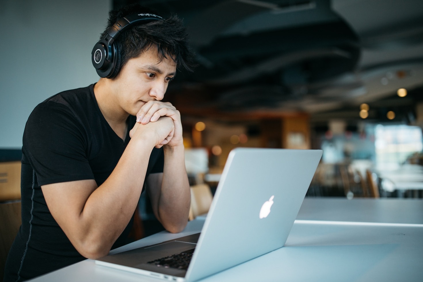 Achieving Excellence with Affordable Online Degrees